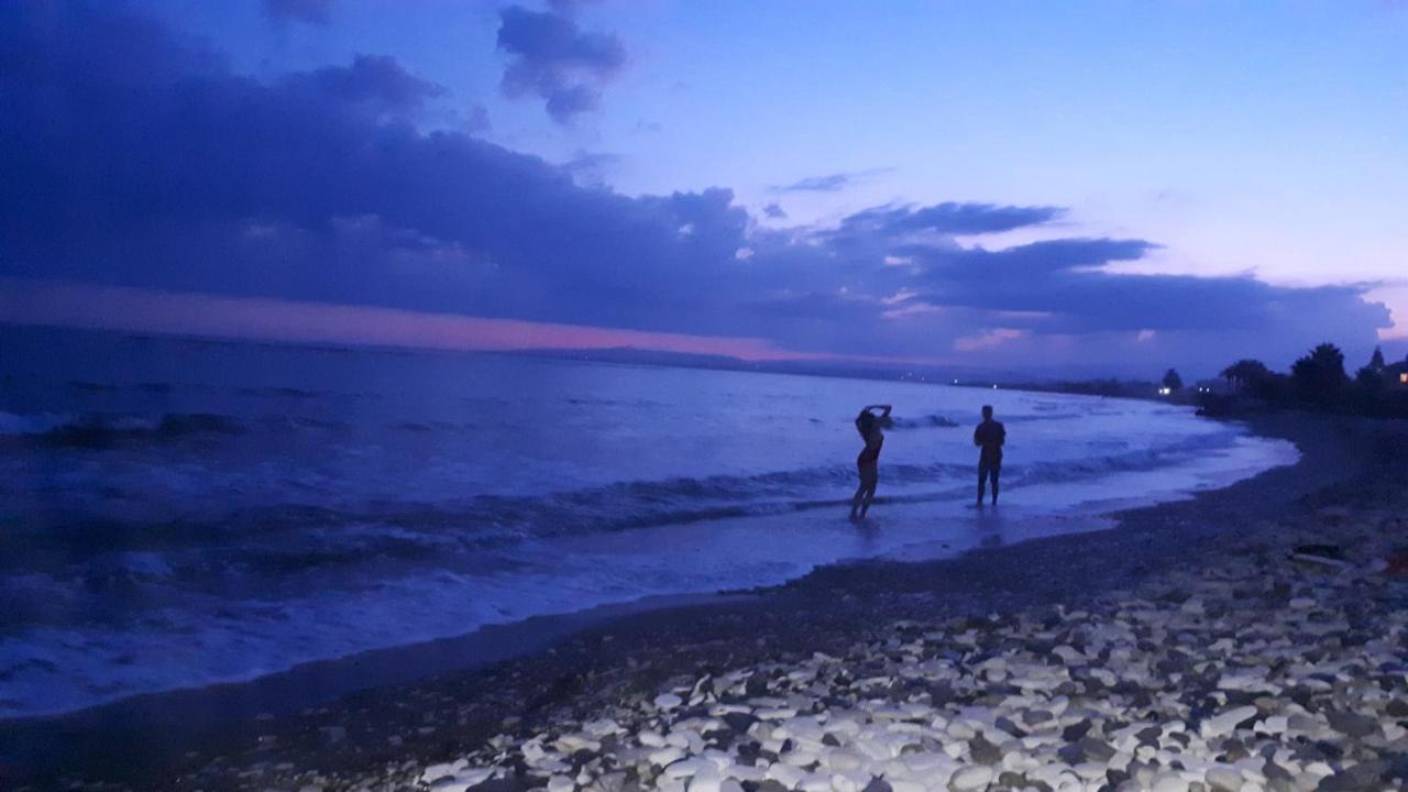 Cozy Beach House เปร์โวเลีย ภายนอก รูปภาพ
